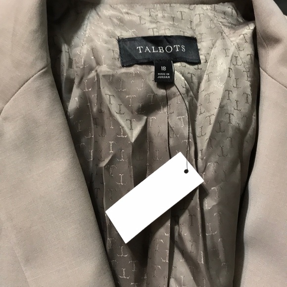 Talbots classic blazer, sz 18, Nwot. - Picture 8 of 8